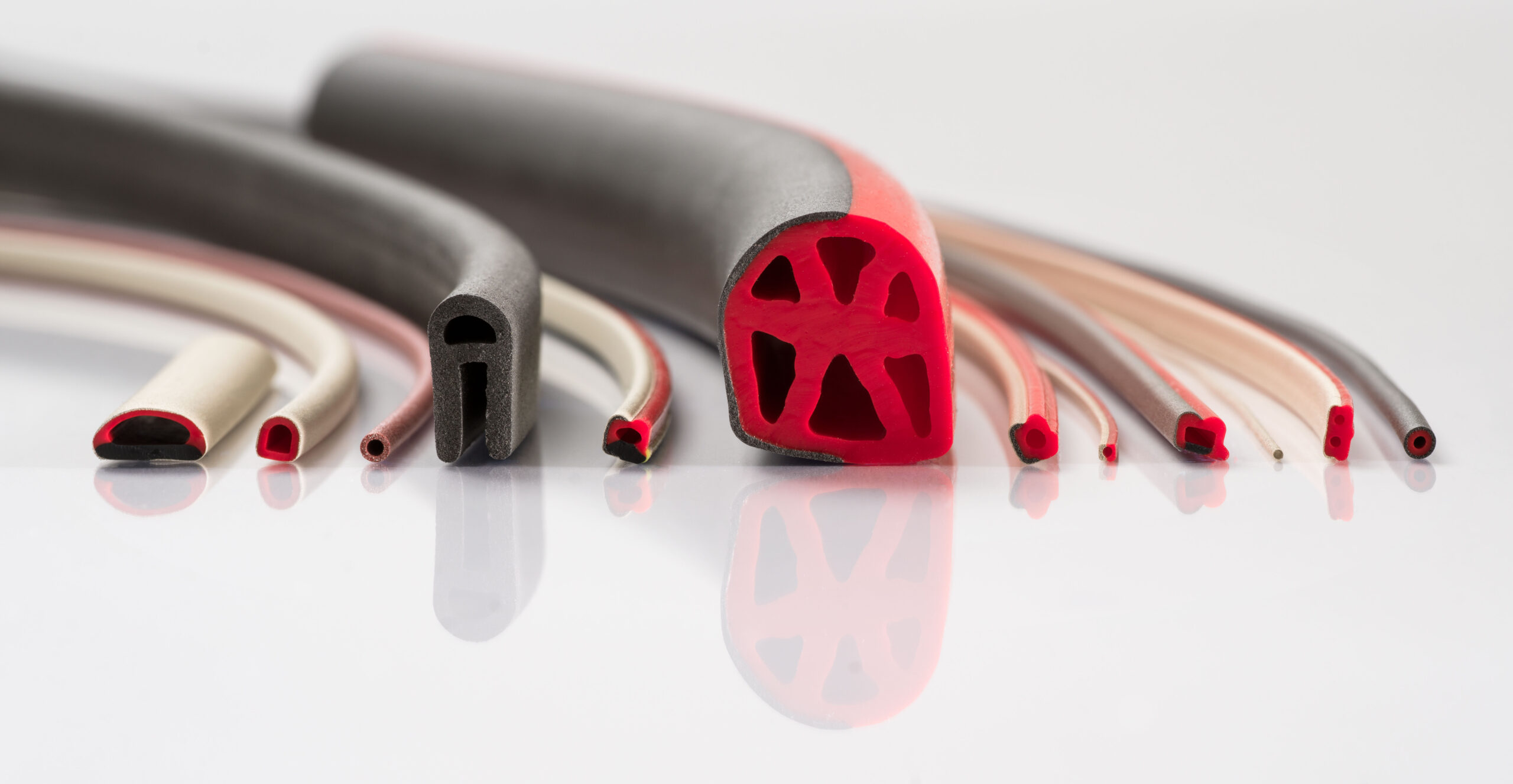 Nolato EMI Gasket Guide I Nolato Silikonteknik